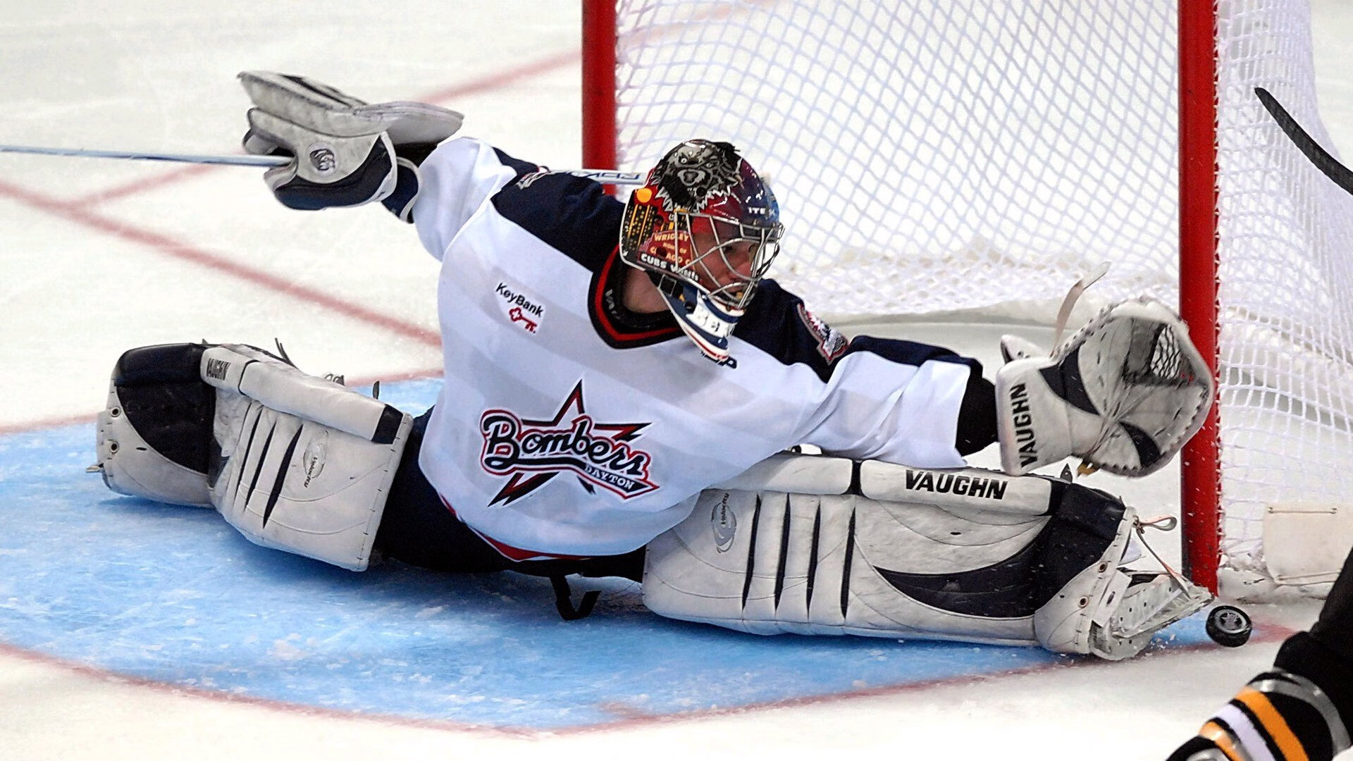 印度尼西亚骑手Nurstdinov Zayan Fatih在“Pink Polo”赛事中参加CSIJB障碍赛，展示出色骑术。