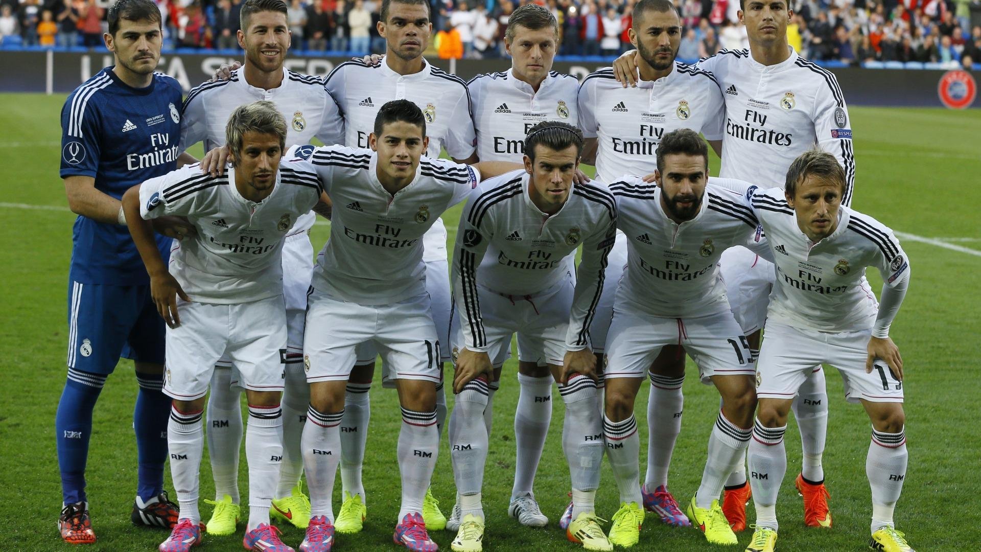 湖人逆转勇士，常规赛巅峰对决中詹姆斯末节爆发，勇士逆转湖人比赛录像